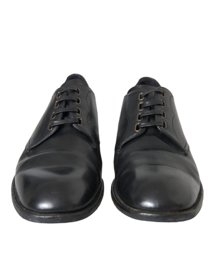 Zapatos de vestir formales Derby de cuero negro de Dolce &amp; Gabbana para hombre