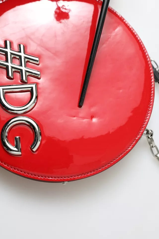 Bolso de hombro tipo clutch DG GIRLS de charol rojo de Dolce &amp; Gabbana