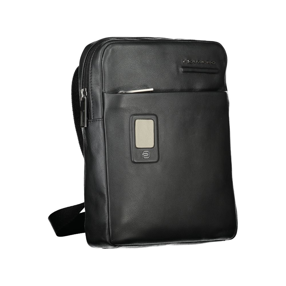 Bolso de hombro elegante de piel negra de Piquadro