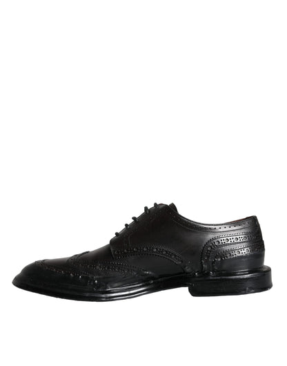 Zapatos formales de hombre con punta de ala Oxford de cuero negro de Dolce &amp; Gabbana