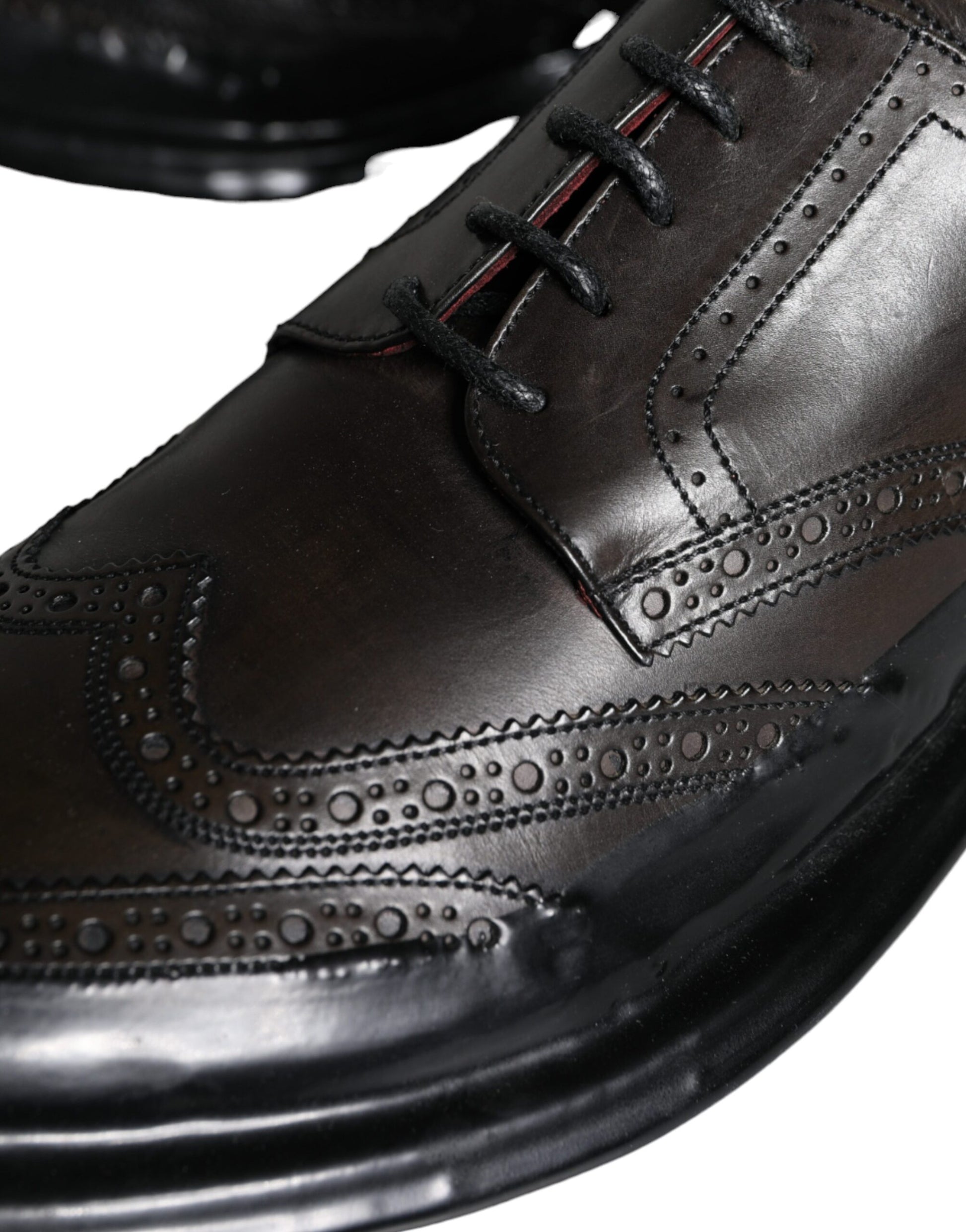 Zapatos formales de hombre con punta de ala Oxford de cuero negro de Dolce &amp; Gabbana