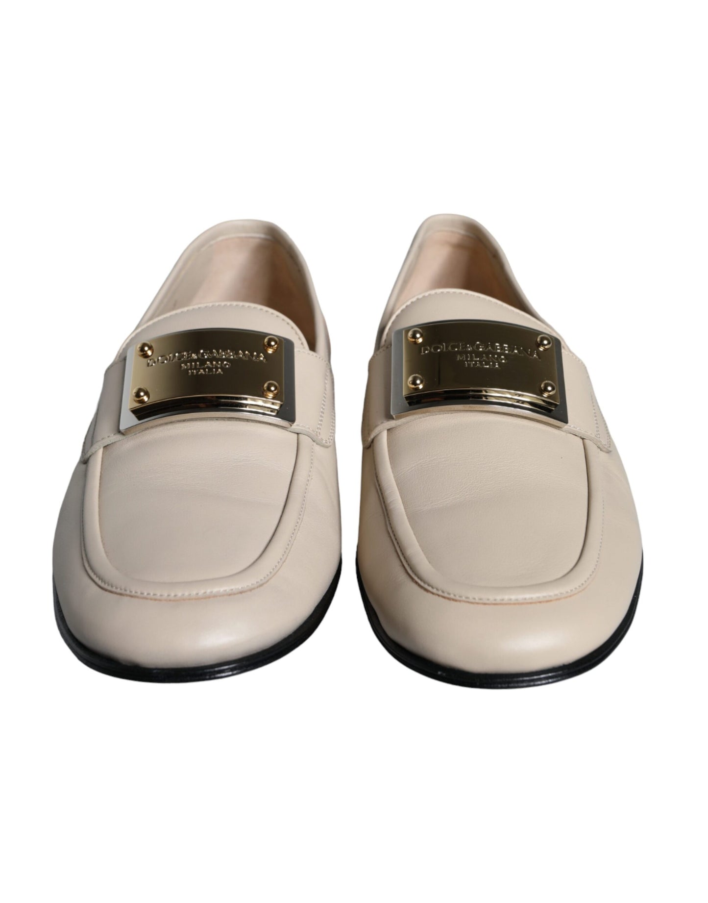 Mocasines sin cordones con placa del logotipo en cuero beige de Dolce &amp; Gabbana para hombre