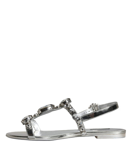 Sandalias planas con cristales plateados de Dolce &amp; Gabbana, chanclas y zapatos