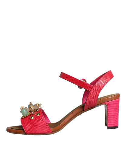 Sandalias Keira con adornos de piel fucsia de Dolce &amp; Gabbana