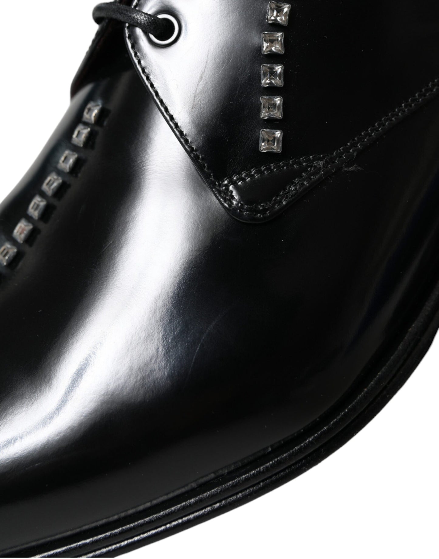Zapatos formales de vestir con cristales y cuero negro de Dolce &amp; Gabbana