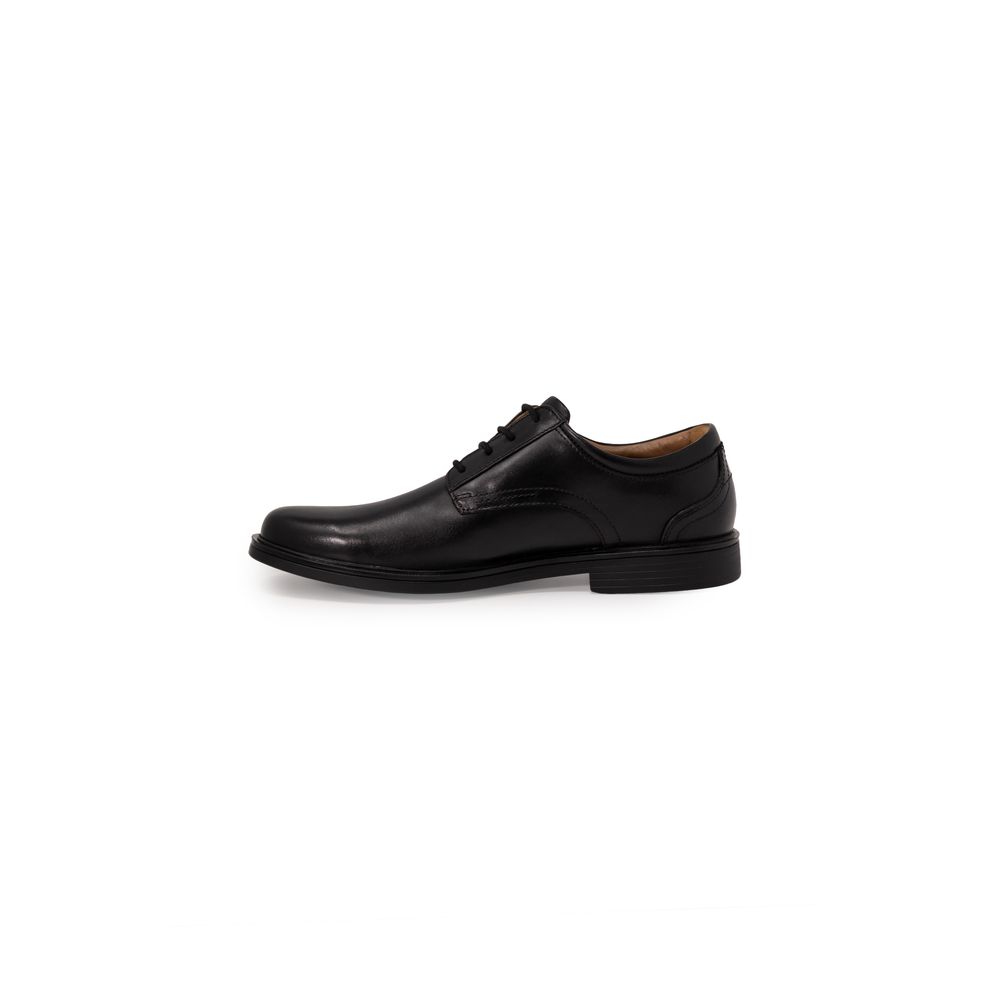 Clarks Black Leather Pump