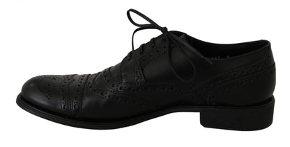 Elegantes zapatos de vestir Derby de cuero negro con punta de ala de Dolce &amp; Gabbana